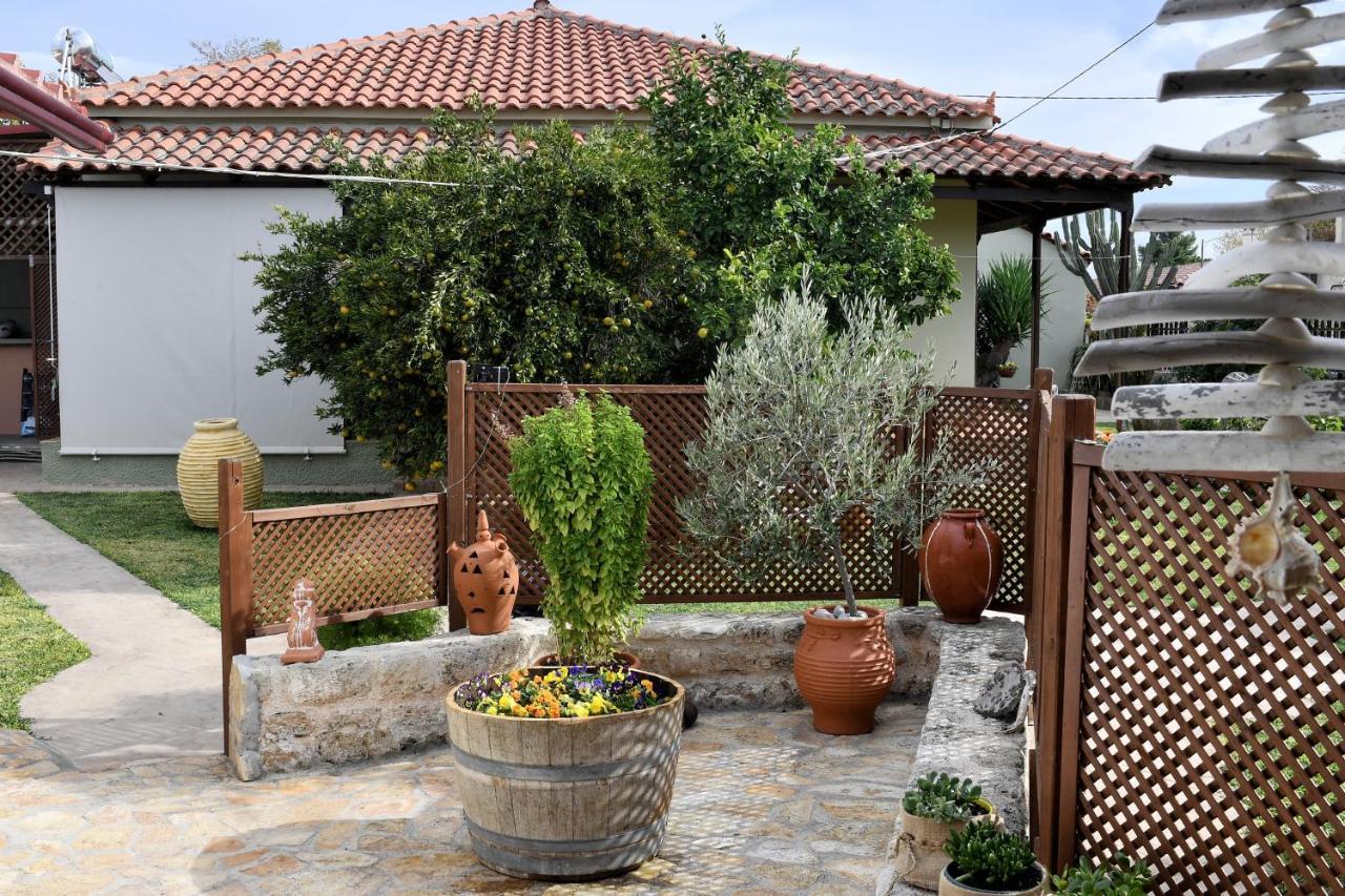 Ancient Corinth Guest House Exterior photo